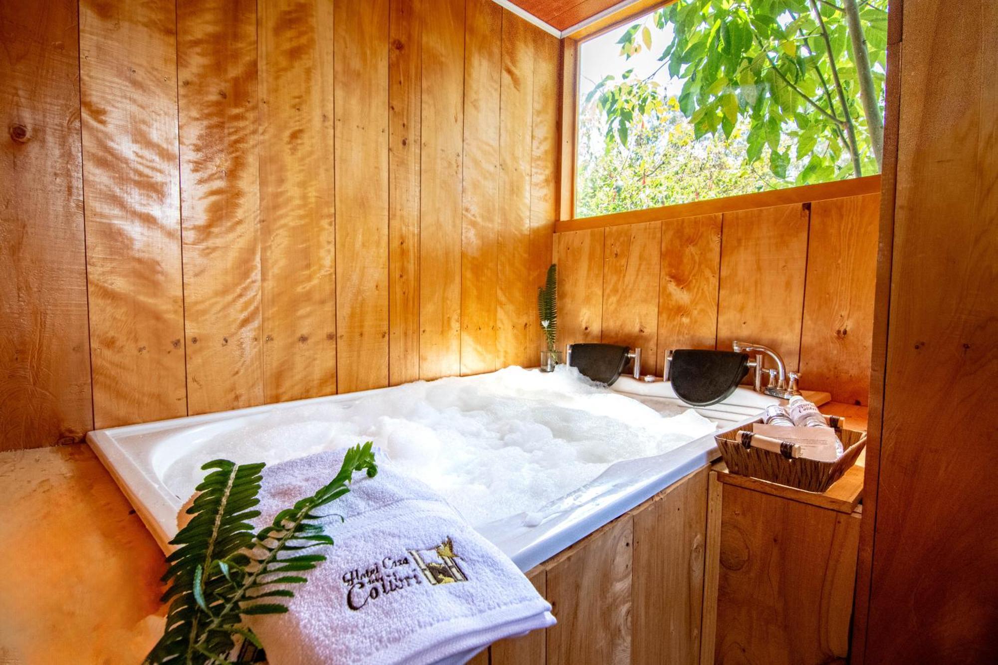 Hotel Casa Del Colibri Guican ภายนอก รูปภาพ