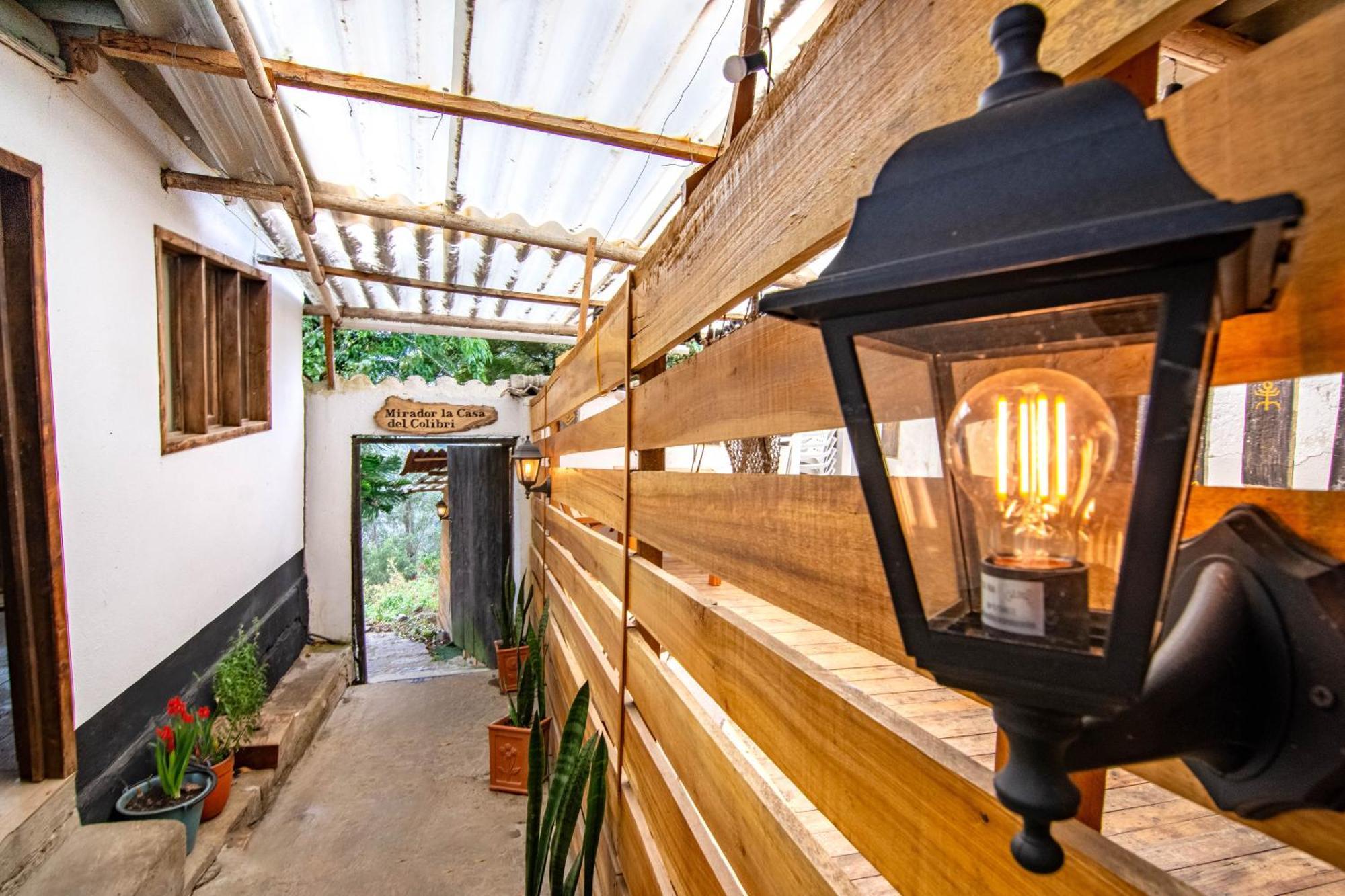 Hotel Casa Del Colibri Guican ภายนอก รูปภาพ